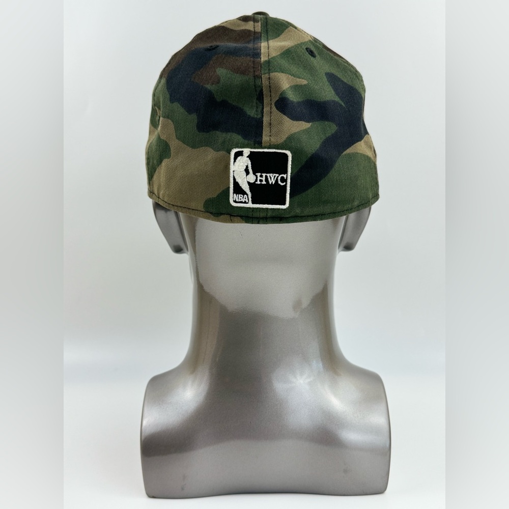 New Era Chicago Bulls Windy City Hardwood Classics NBA Camo Basketball Cap 7 3/8 - Picture 5 of 11